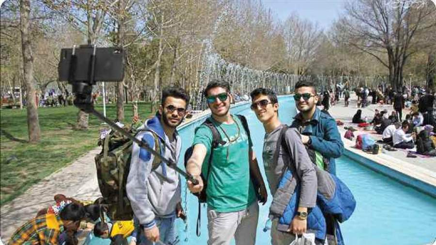 نسلی که از بروکراسی بیزار است، سد جدید پیش روی نسل Z/ دولت الکترونیک هنوز روی کاغذ