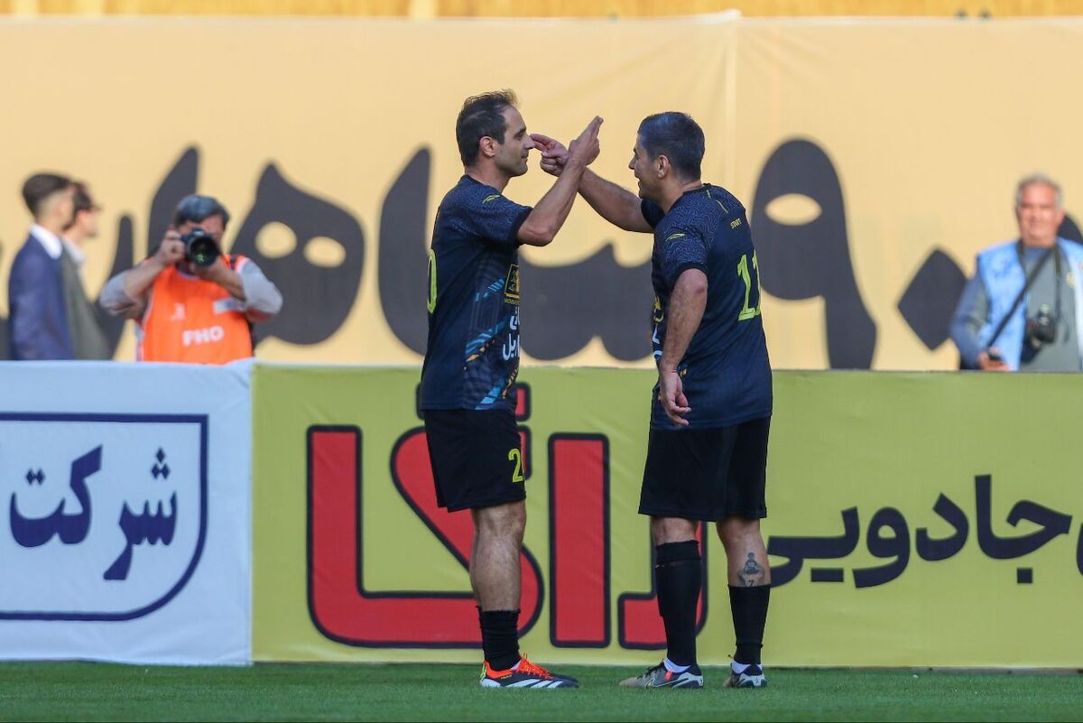 نبرد خاطره‌انگیز دهه‌های طلایی سپاهان در جشن ۷۲ سالگی باشگاه