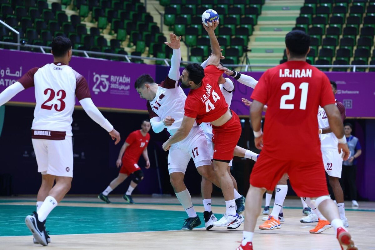 بازی‌های کشورهای اسلامی/ پوکر نقره موی‌تای‌کاران ایران در ریاض/هاشم‌بیگی رینگ را بوسید و خداحافظی کرد/ پایان کار نمایندگان دو اتلون/ شکست تیم هندبال ایران مقابل قطر