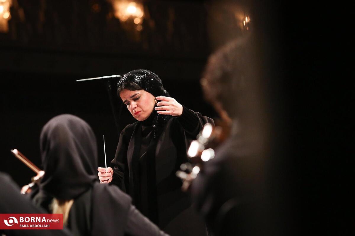 تالار وحدت «دیار سیمرغ» شد؛ تماشای هنرنمایی بانوان ایران