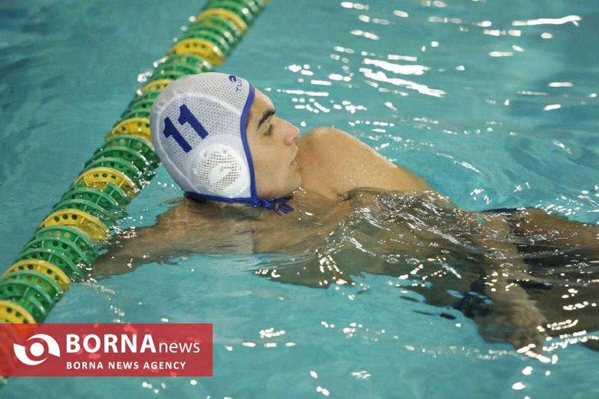 رقابت ۲۵۰ شناگر در مسابقات لیگ شنای خراسان رضوی