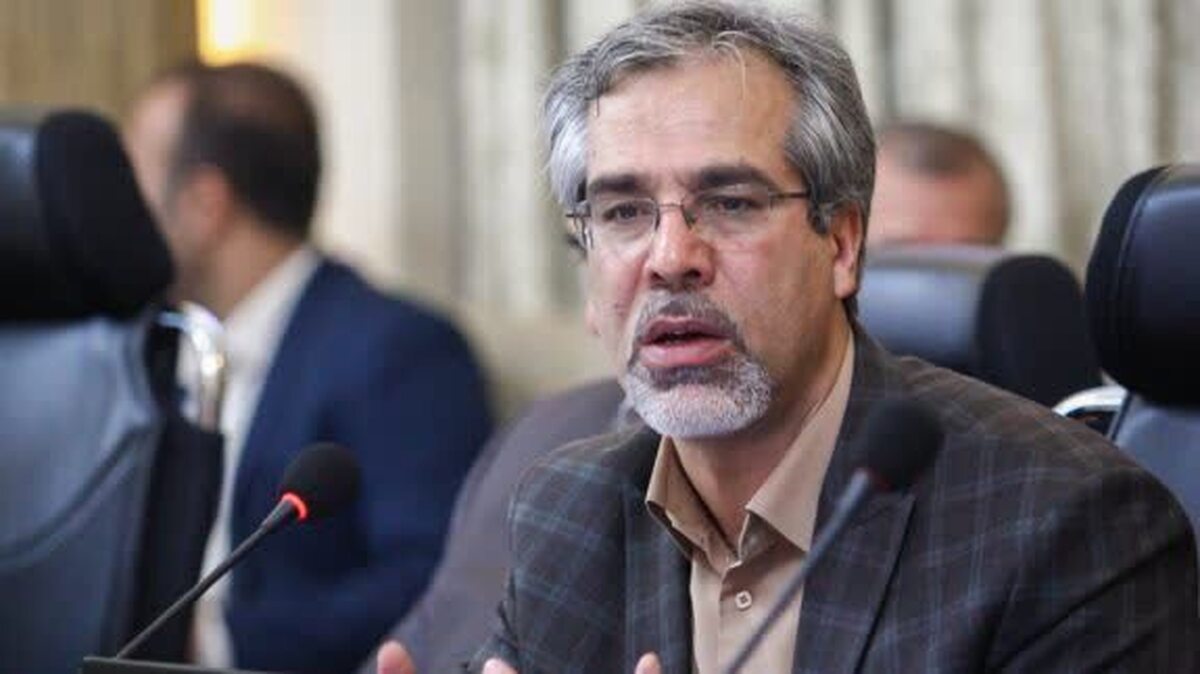 اسطوره‌سازی هیجانی در نسل جوان؛ غفلت تربیتی در بازتولید هویت فرهنگی