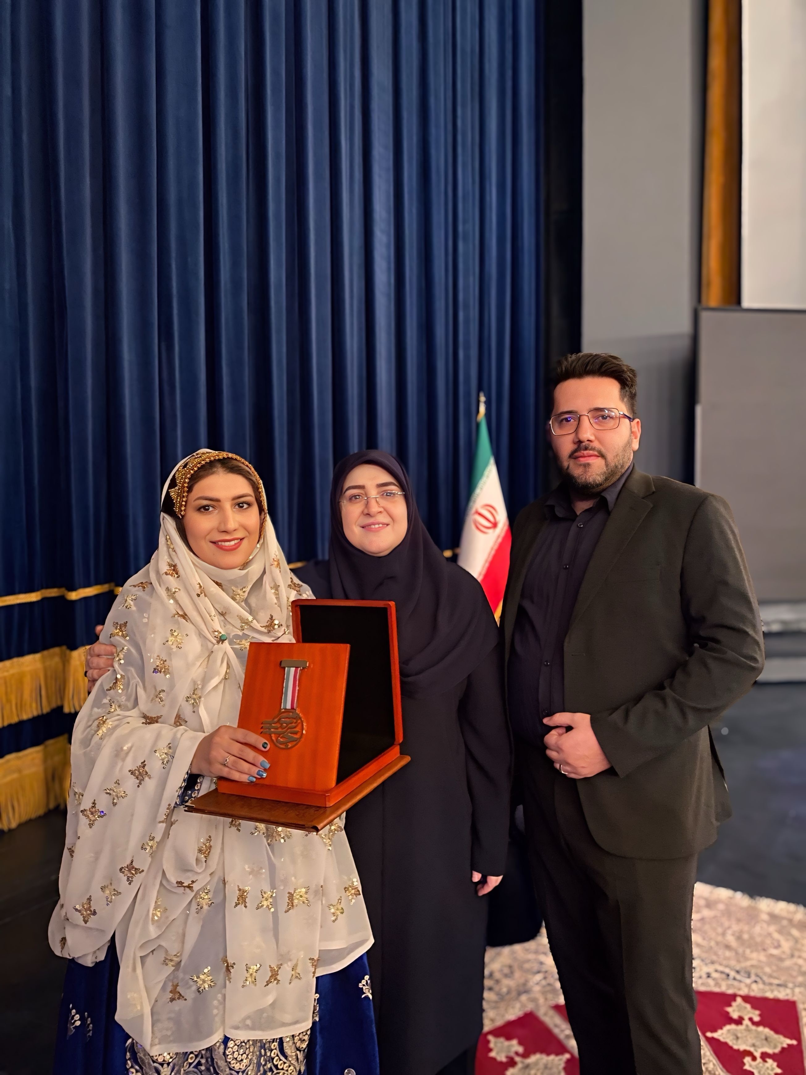 دبیر سازمان مردم‌نهاد جوانان از چهارمحال و بختیاری حائز رتبه برگزیده چهارمین رویداد ملی جایزه امیر شد