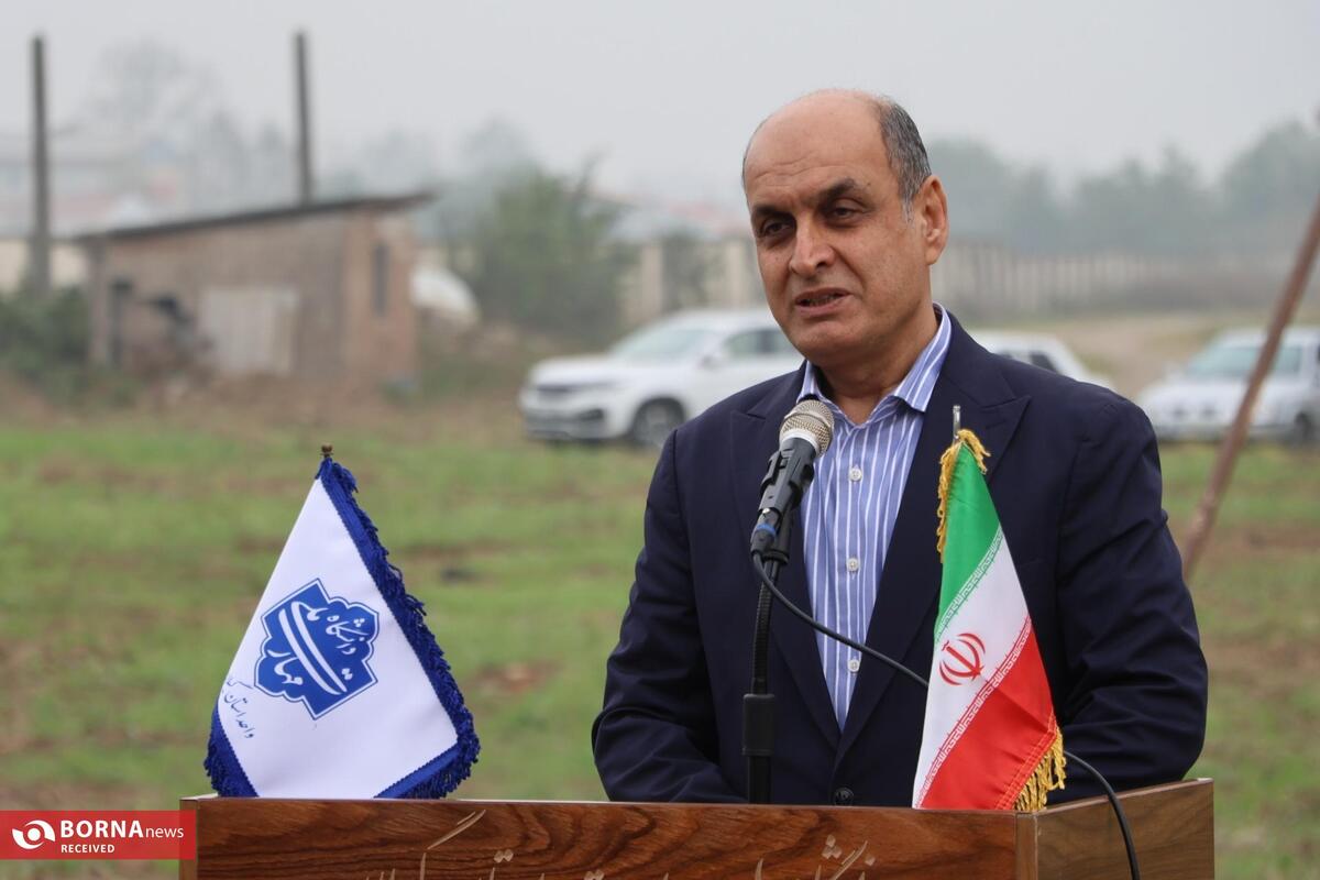 عملیات ساخت مجتمع کارگاهی و آزمایشگاهی دانشکده شهید چمران رشت با حضور استاندار گیلان آغاز شد