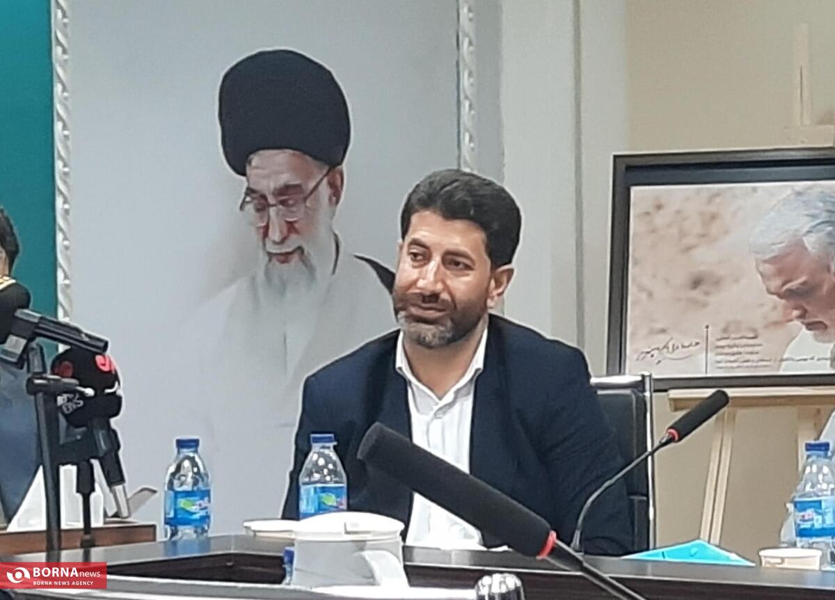 فعالیت ۱۰۲ نقطه خدمتی کتابخوانی در کرمانشاه/ فقر آگاهی بیش از فقر مالی آسیب‌زننده است