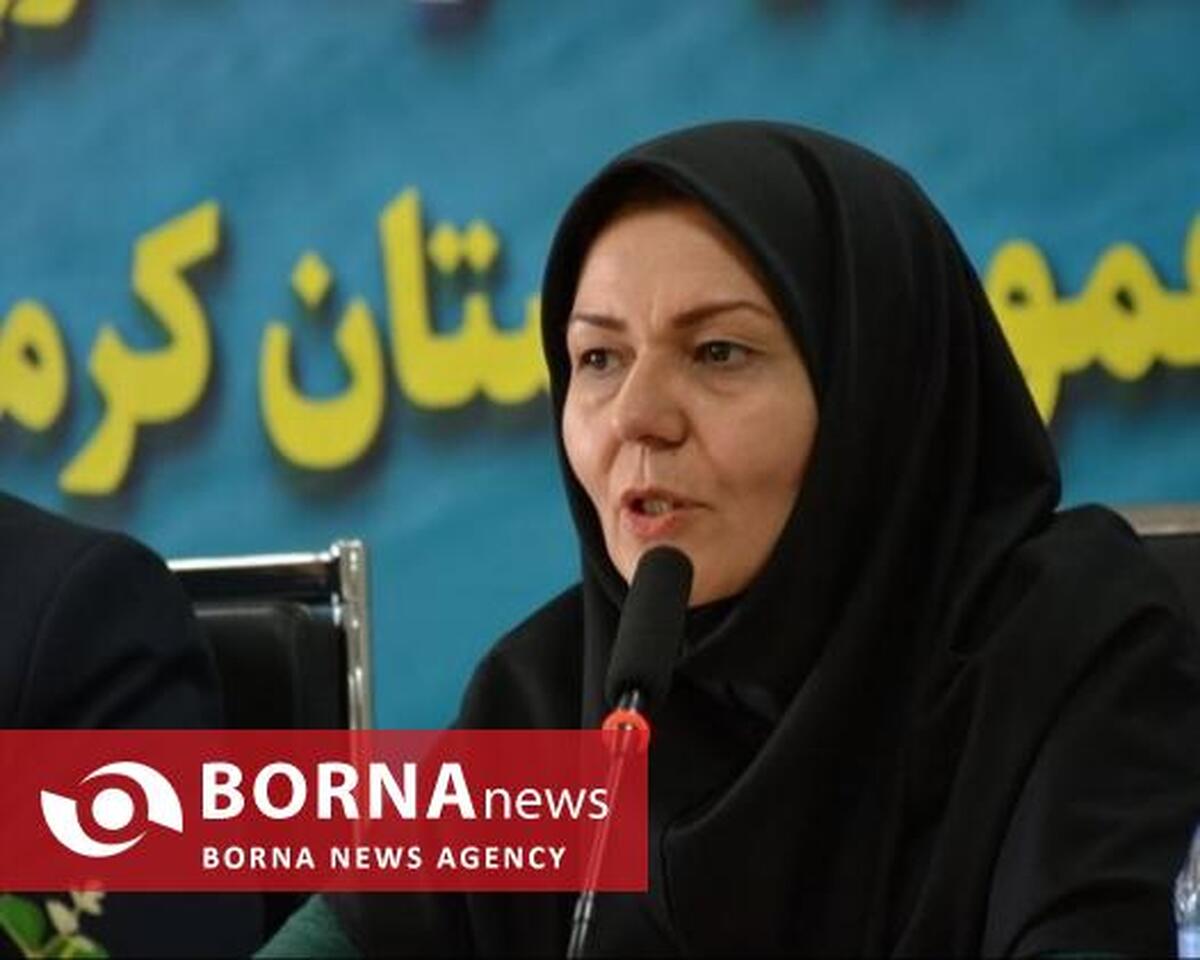 اجرای ویژه‌برنامه‌های هفته کتابخوانی در کرمانشاه/ کتاب باید به مطالبه عمومی تبدیل شود