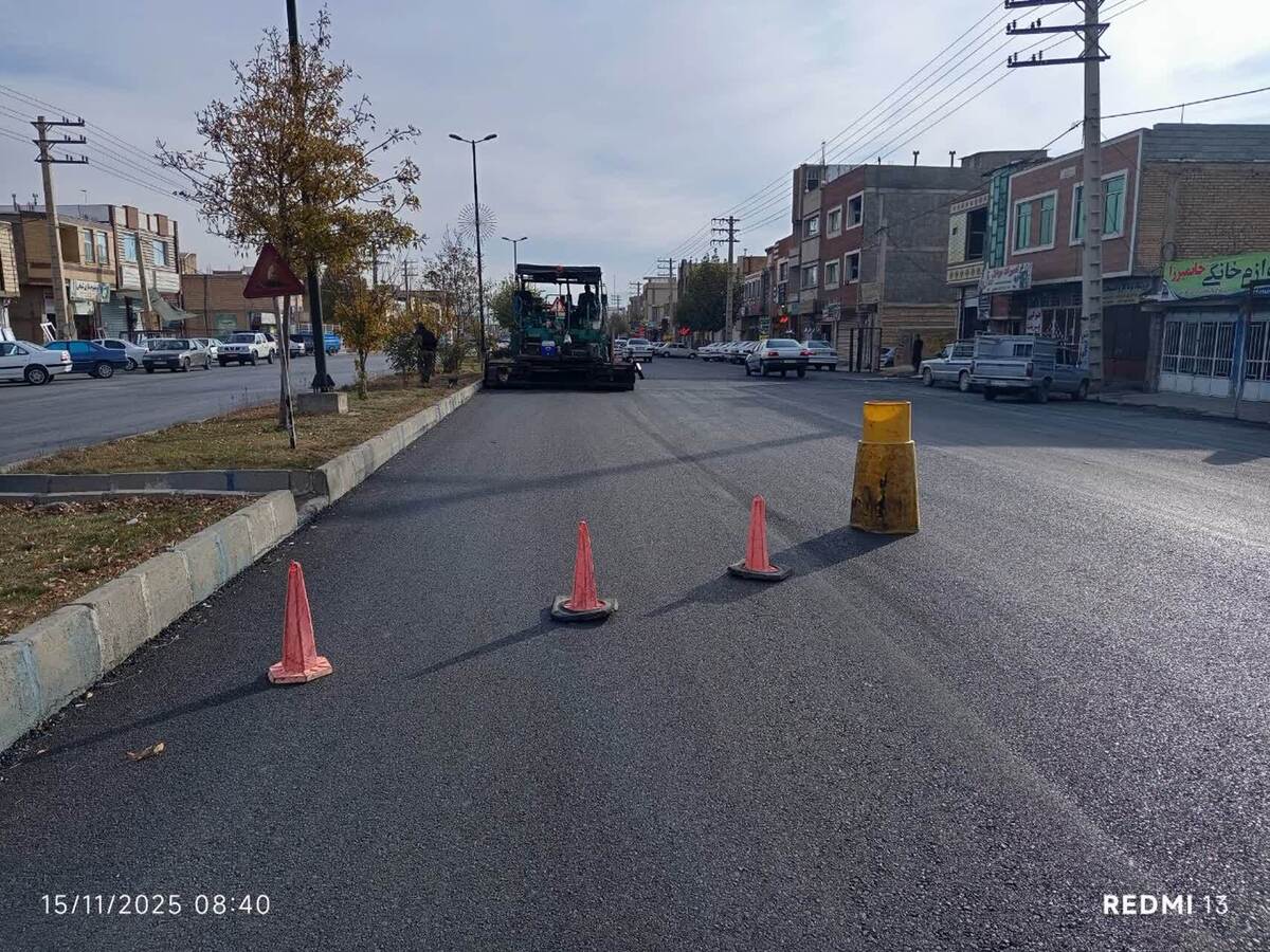 پایان عملیات روکش آسفالت در آلونی/ محور پرتردد آماده بهره‌برداری