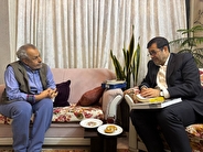 عیادت وزیر ورزش و جوانان از روزنامه‌نگار باسابقه