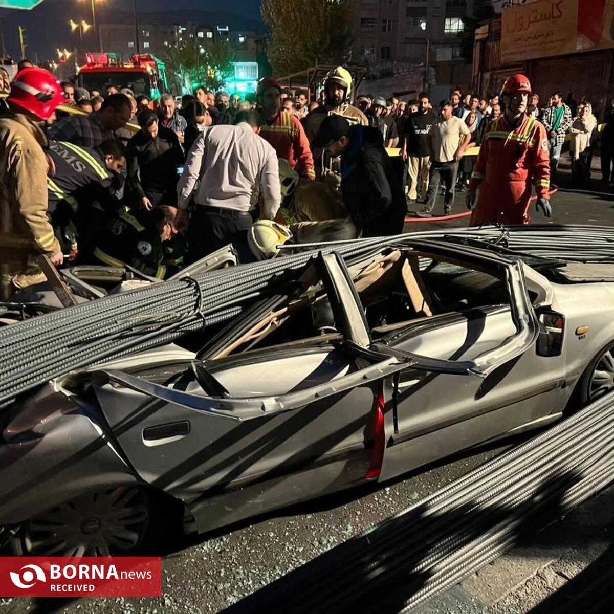 سقوط بار میلگرد روی سمند در بلوار کوهسار