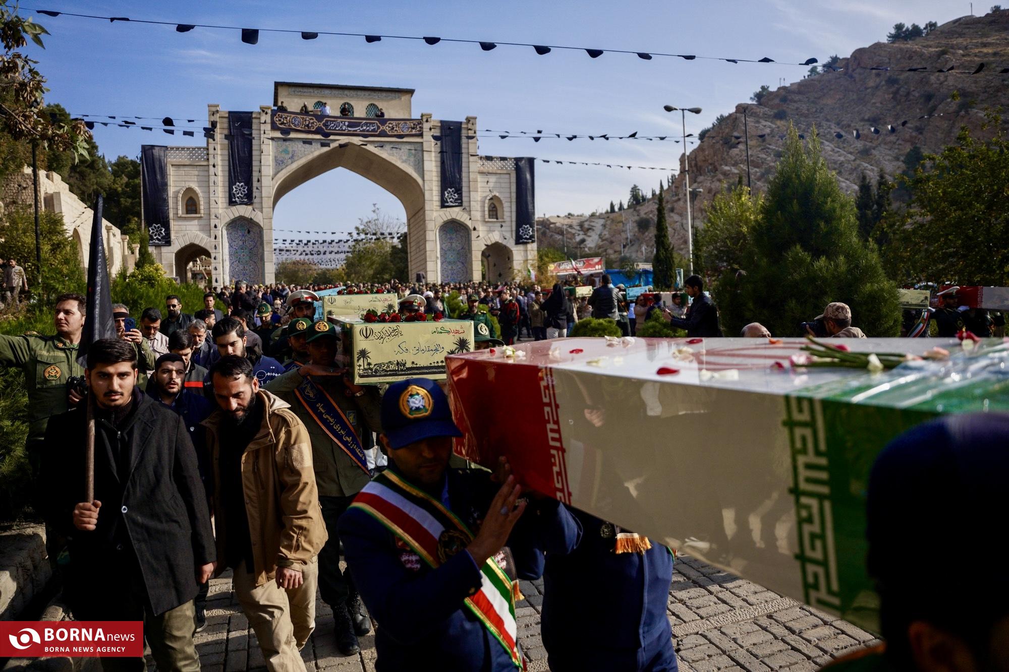 شیراز میزبان ۱۶ شهید دوران دفاع مقدس شد شیراز میزبان ۱۶ شهید دوران دفاع مقدس شد