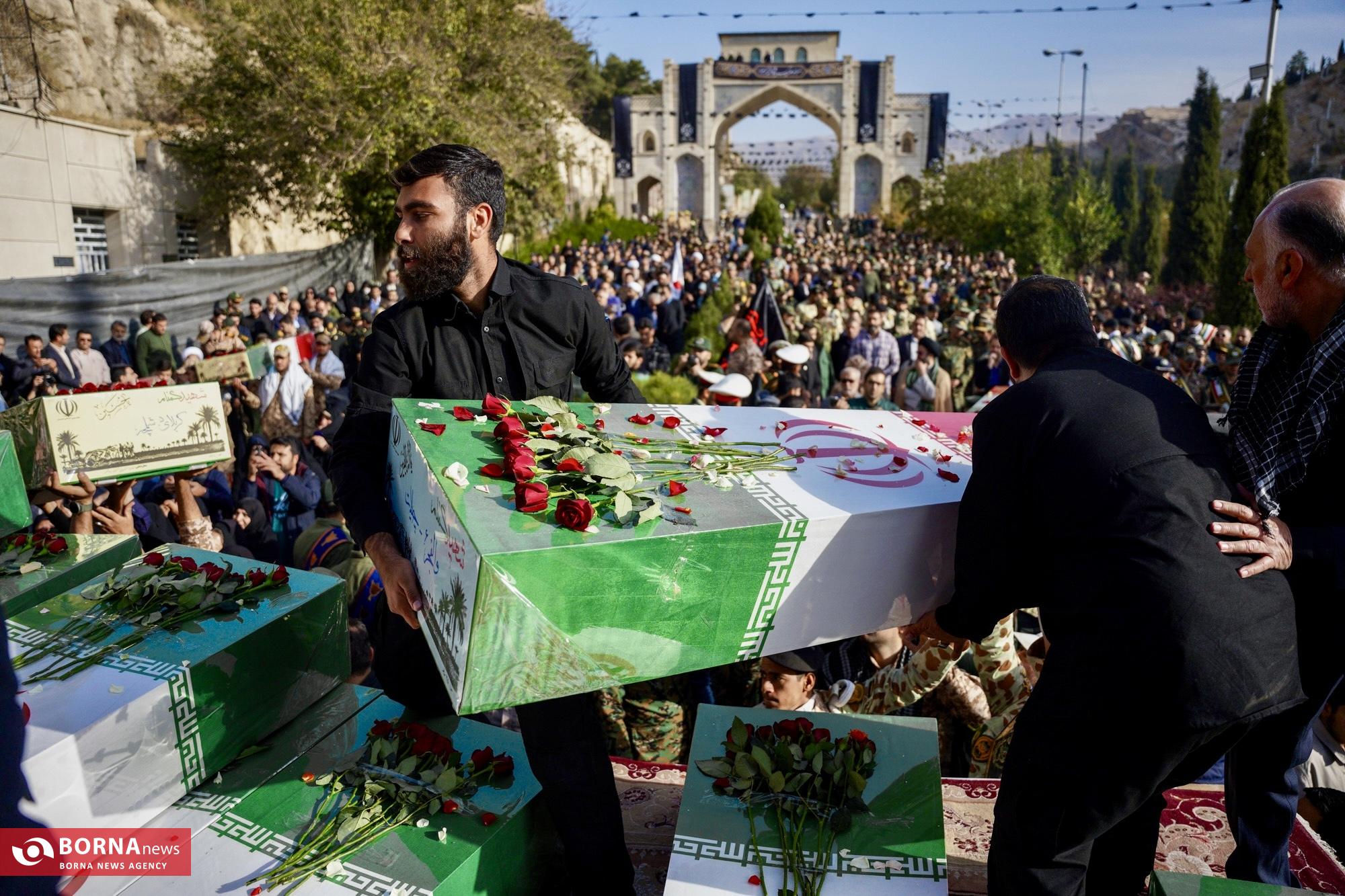 شیراز میزبان ۱۶ شهید دوران دفاع مقدس شد شیراز میزبان ۱۶ شهید دوران دفاع مقدس شد