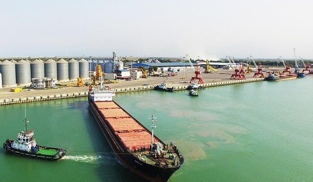 بندر امیرآباد در اوج رونق مبادلات تجاری رکورد بی سابقه پهلوگیری ۶۶۰ فروند شناور در ۷ ماه گذشته