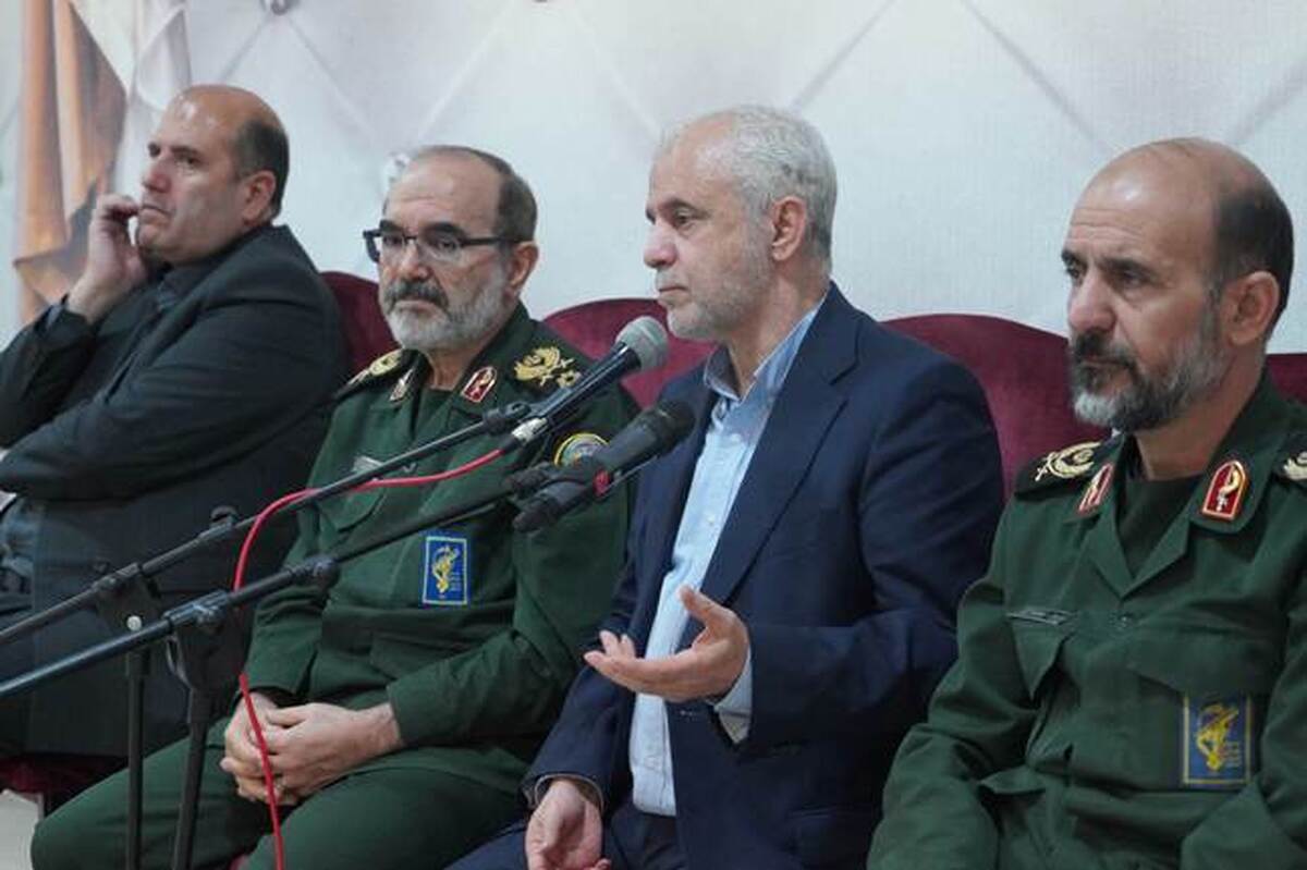 در خدمت‌رسانی به خانواده شهدا هیچ فاصله‌ای بین بنیاد شهید و سپاه وجود ندارد