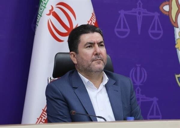 پلمب بیش از ۱۰۰ واحد مشاور املاک فاقد پروانه کسب در استان قزوین