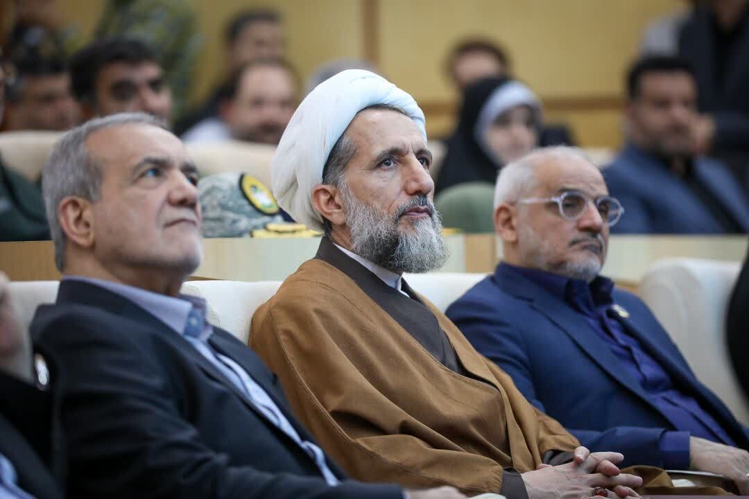 محمد بیگی: تکمیل زیرساختهای بهداشتی و درمانی قزوین و تامین 1200 تخت جدید نیازمند اختصاص ردیف بودجه است محمد بیگی: تکمیل زیرساختهای بهداشتی و درمانی قزوین و تامین 1200 تخت جدید نیازمند اختصاص ردیف بودجه است