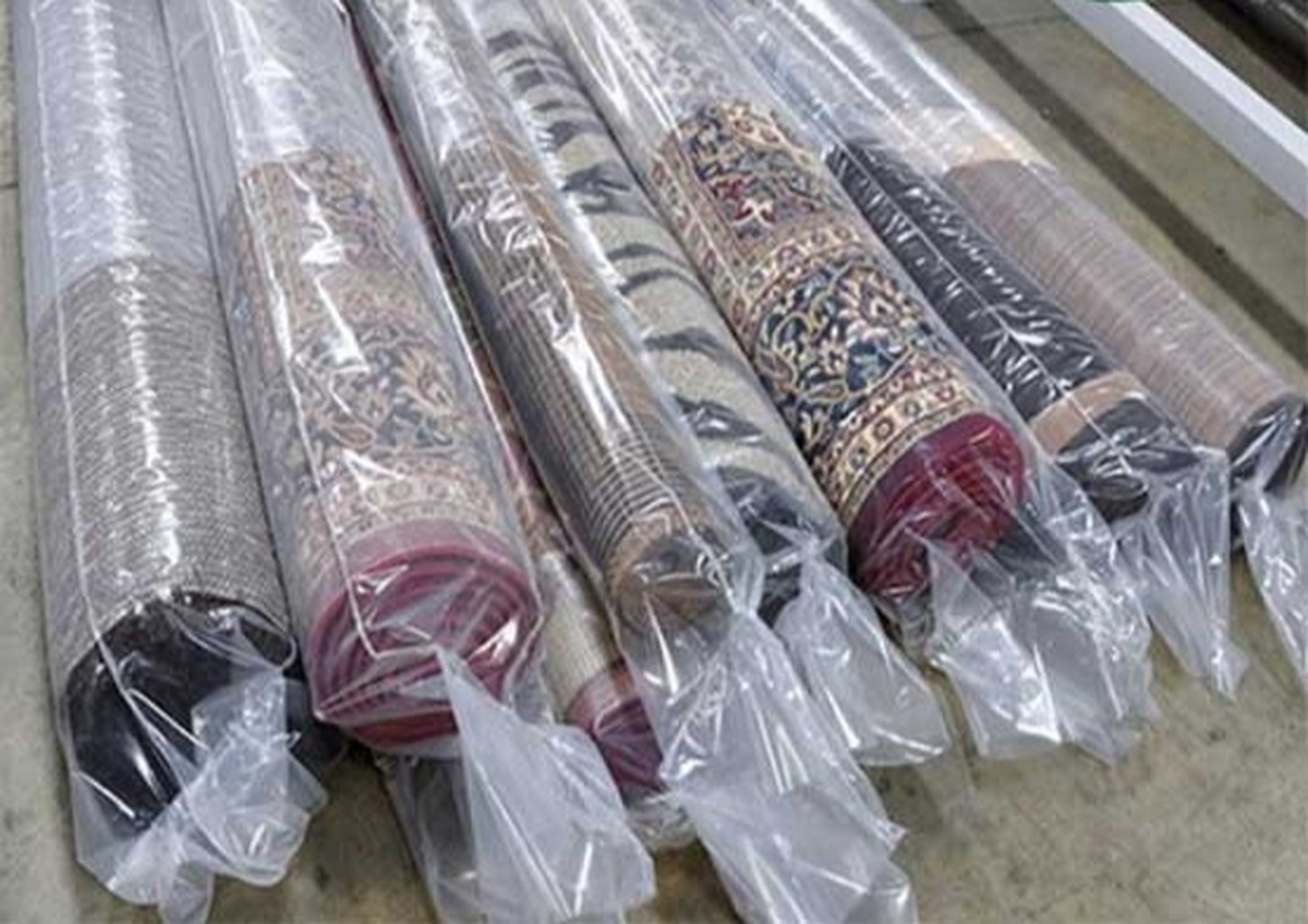 اهدای ۱۴۳ تخته فرش به ایتام و محسنین کرمانشاه