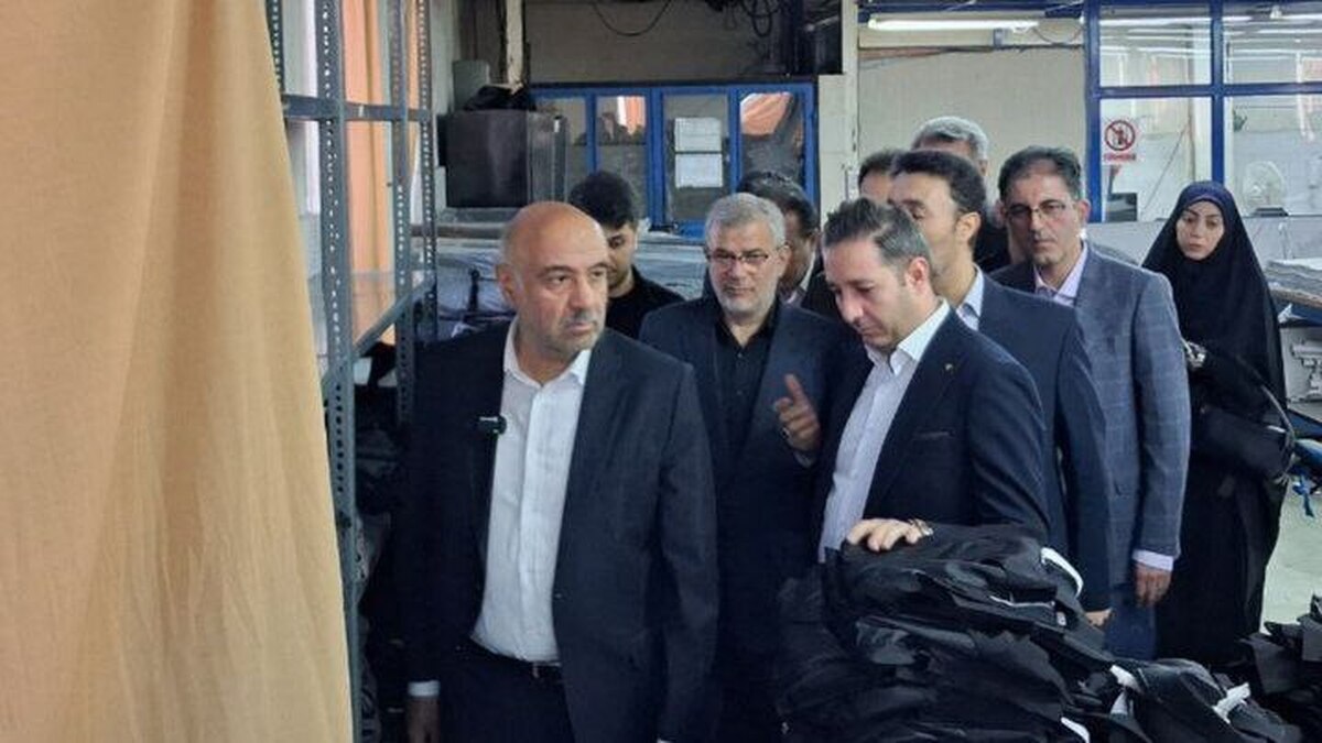 احیای کارخانه پوشاک در کرج و بازگشت دوباره تولید و اشتغال ۲۵۰ کارگر