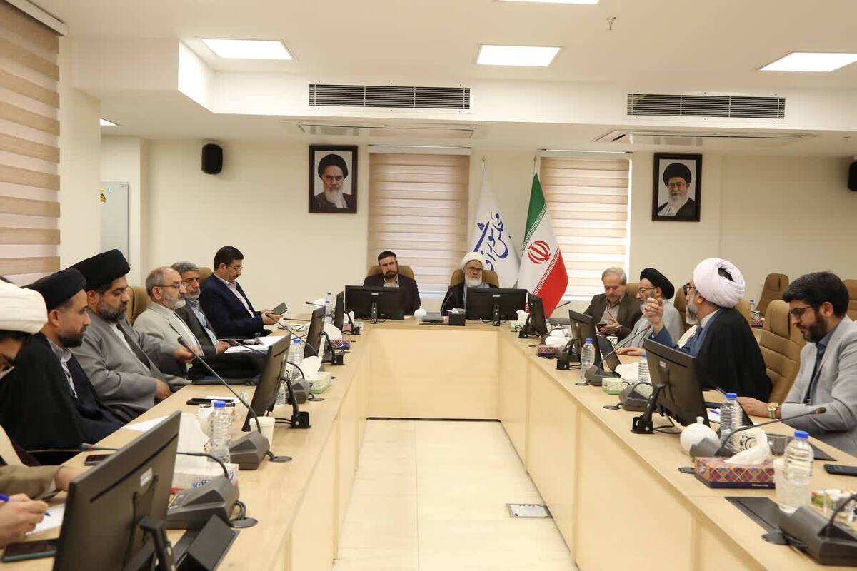 قانونگذاری باید بر اساس ضرورت ، نیاز جامعه و گره گشایی از کار مردم باشد