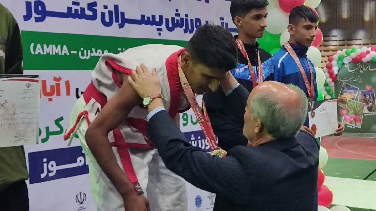 استعدادهای برتر کشوری رشته هنرهای رزمی پسران در شهرکرد معرفی شدند