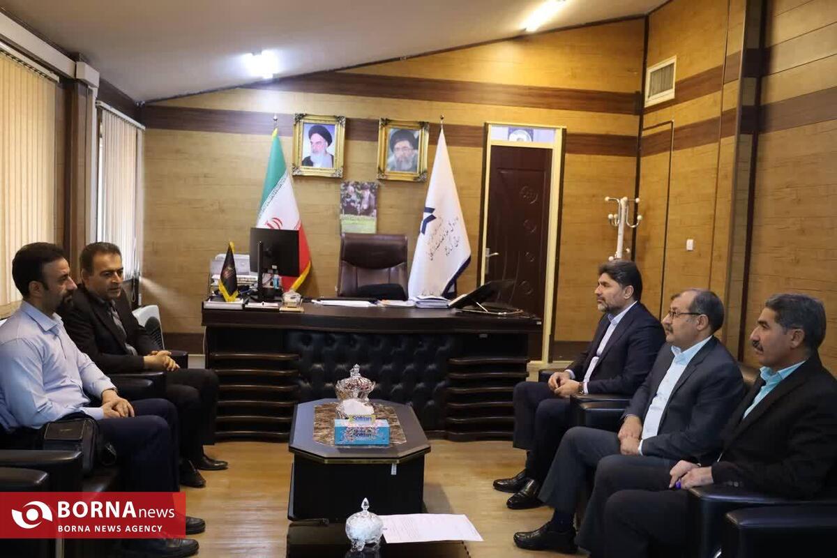 ۴۵۰۰ تن گندم با کیفیت از کرمانشاه راهی مازندران شد