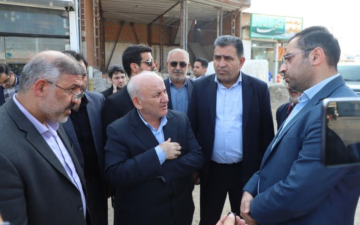 بازدید میدانی استاندار مازندران از پروژه‌های جاده‌ای محور فرح‌آباد ساری