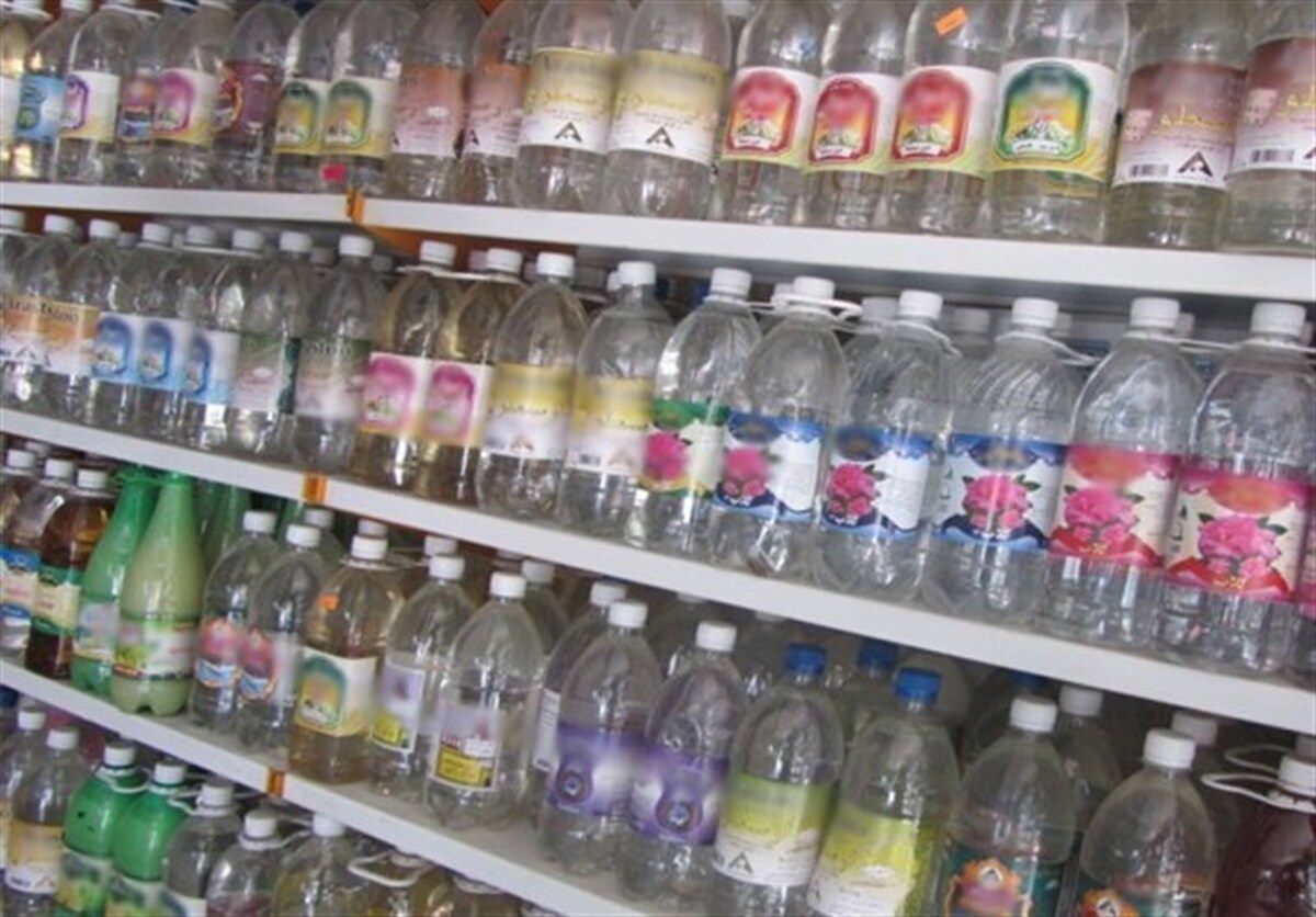 توقیف بیش از چهار هزار لیتر گلاب غیراستاندارد در کاشان