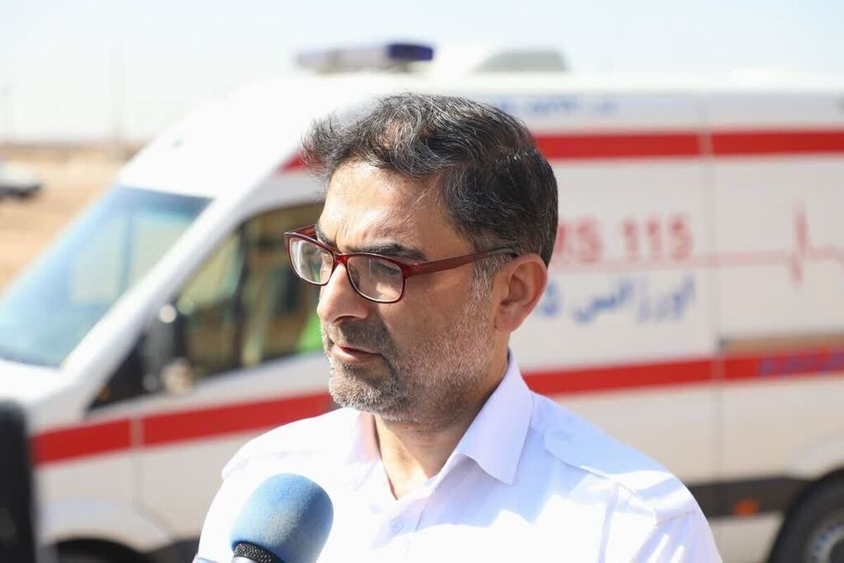  ۶ مصدوم در تصادف سه خودروی سواری در قم