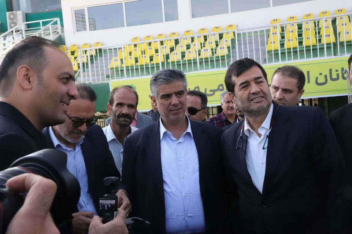 دستور وزیر ورزش برای تسریع در فرآیند تکمیل پروژه ۳ هزار نفری