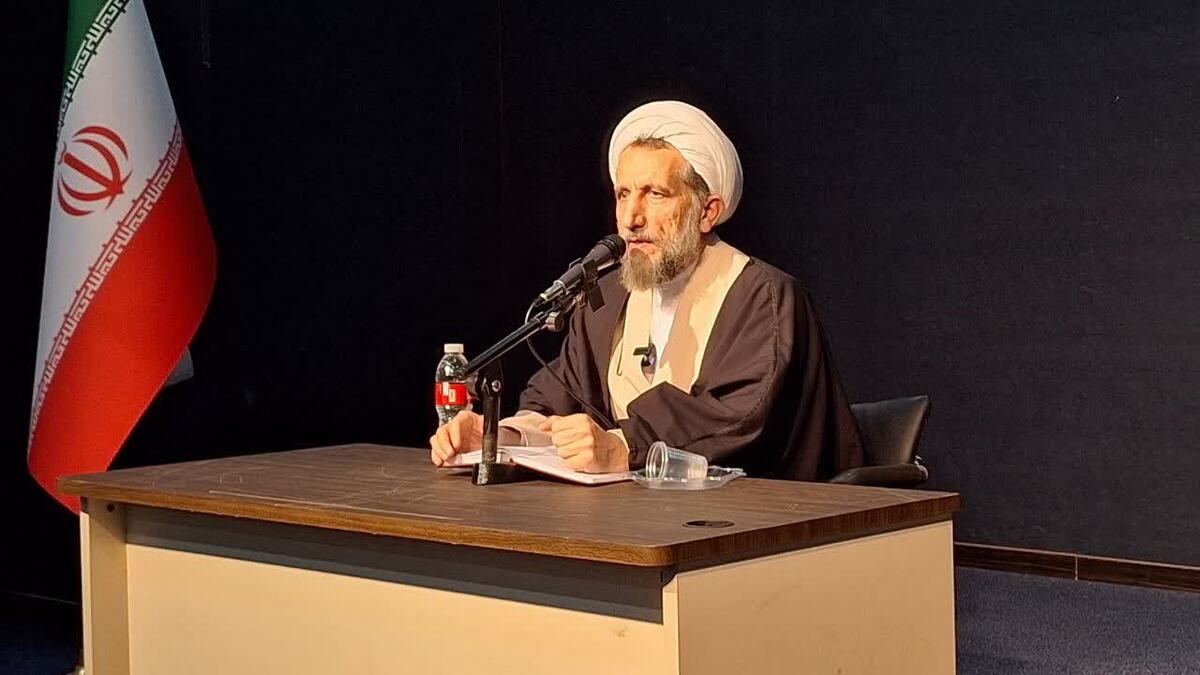 افتخار آفرینی ورزشکاران در میادین ملی و بین المللی موجب امیدآفرینی در جامعه می شود 