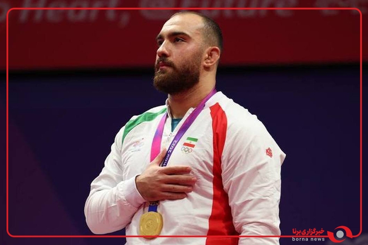 امیرحسین زارع : خوشحالم که توانستم دل مردم را شاد کنیم و این موفقیت را به همه مردم ایران تقدیم می‌کنم، زنده باد ایران!