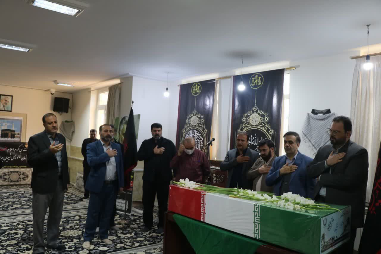 تشییع شهید گمنام در سازمان قضایی نیروهای مسلح در قزوین
