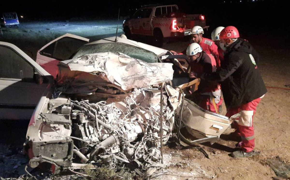 تصادف دو دستگاه پژو در کرمان ۴ جان‌باخته و ۷ مصدوم برجای گذاشت