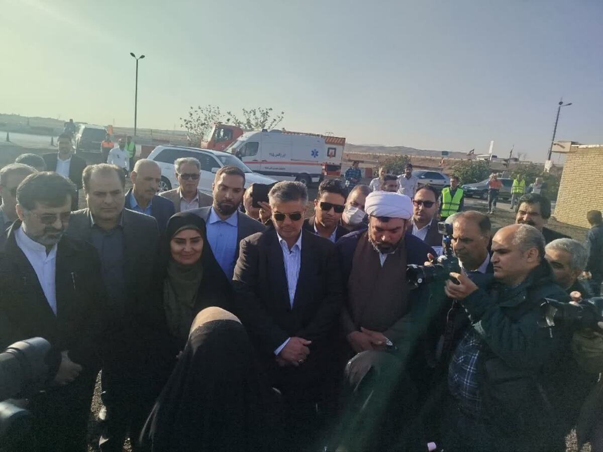 وزیر راه و شهرسازی مهمان استان مرکزی  شد