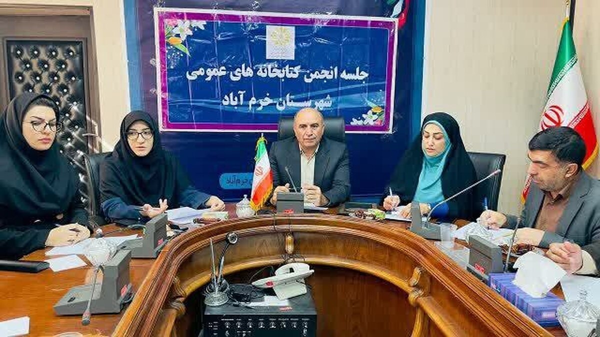 تاکید فرماندار خرم‌آباد بر ضرورت  تکمیل کتابخانه ۱۷ شهریور