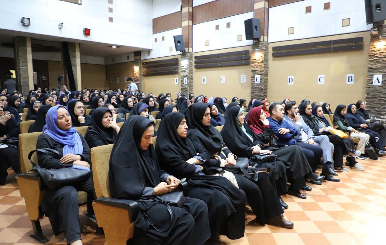 دومین همایش استانی قصه‌گویی در قزوین برگزار شد / استقبال از بیست‌وهفتمین جشنواره بین‌المللی قصه‌گویی