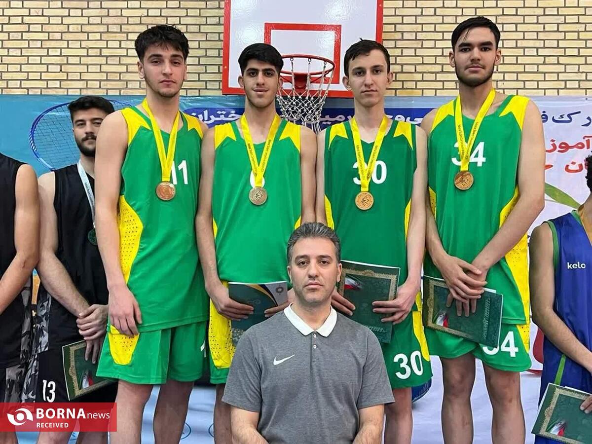 گرامیداشت هفته تربیت بدنی/ برگزاری مسابقه چهار جانبه هندبال شهرستان قدس