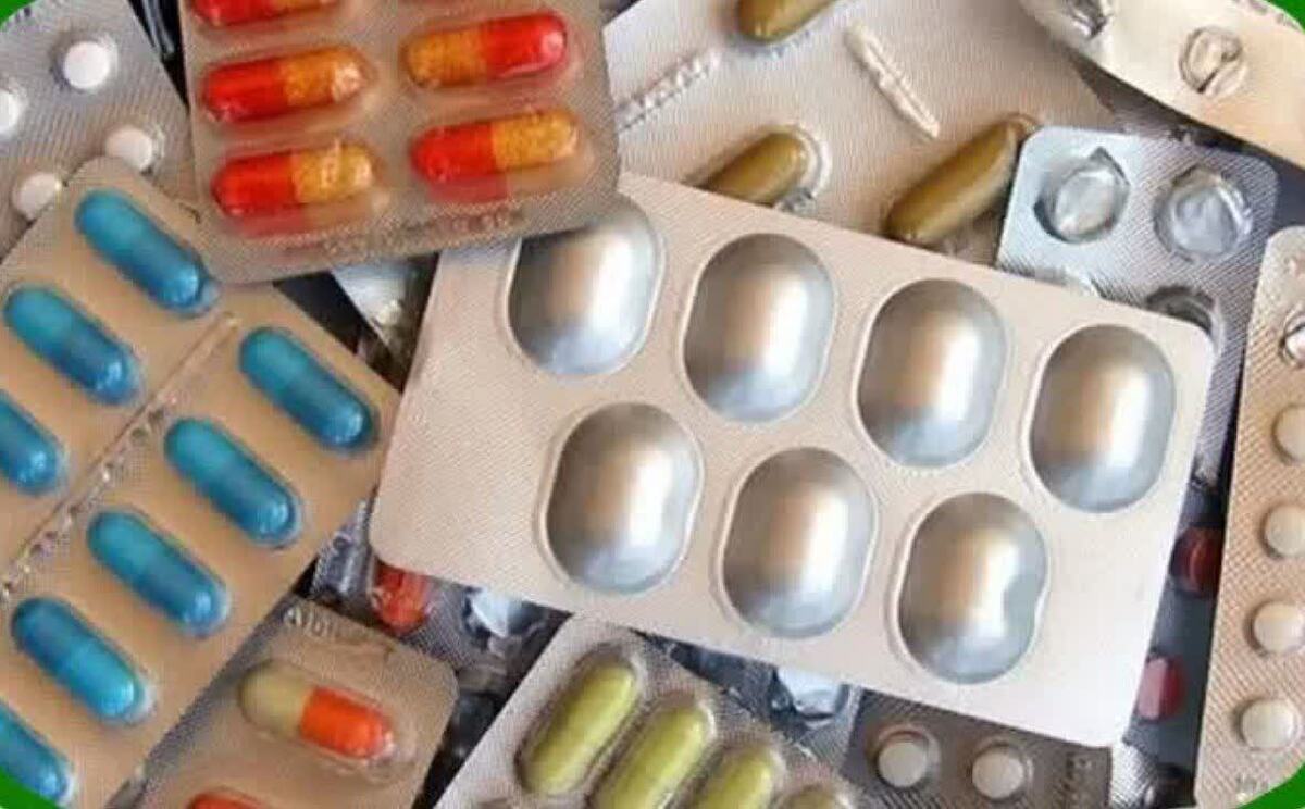 کشف قرص و داروهاي غيرمجاز از عطاري در تاکستان