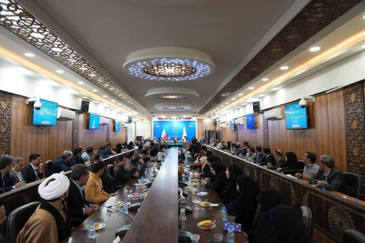 حضور ۷۹۶ بانو در مجمع مشورتی لرستان