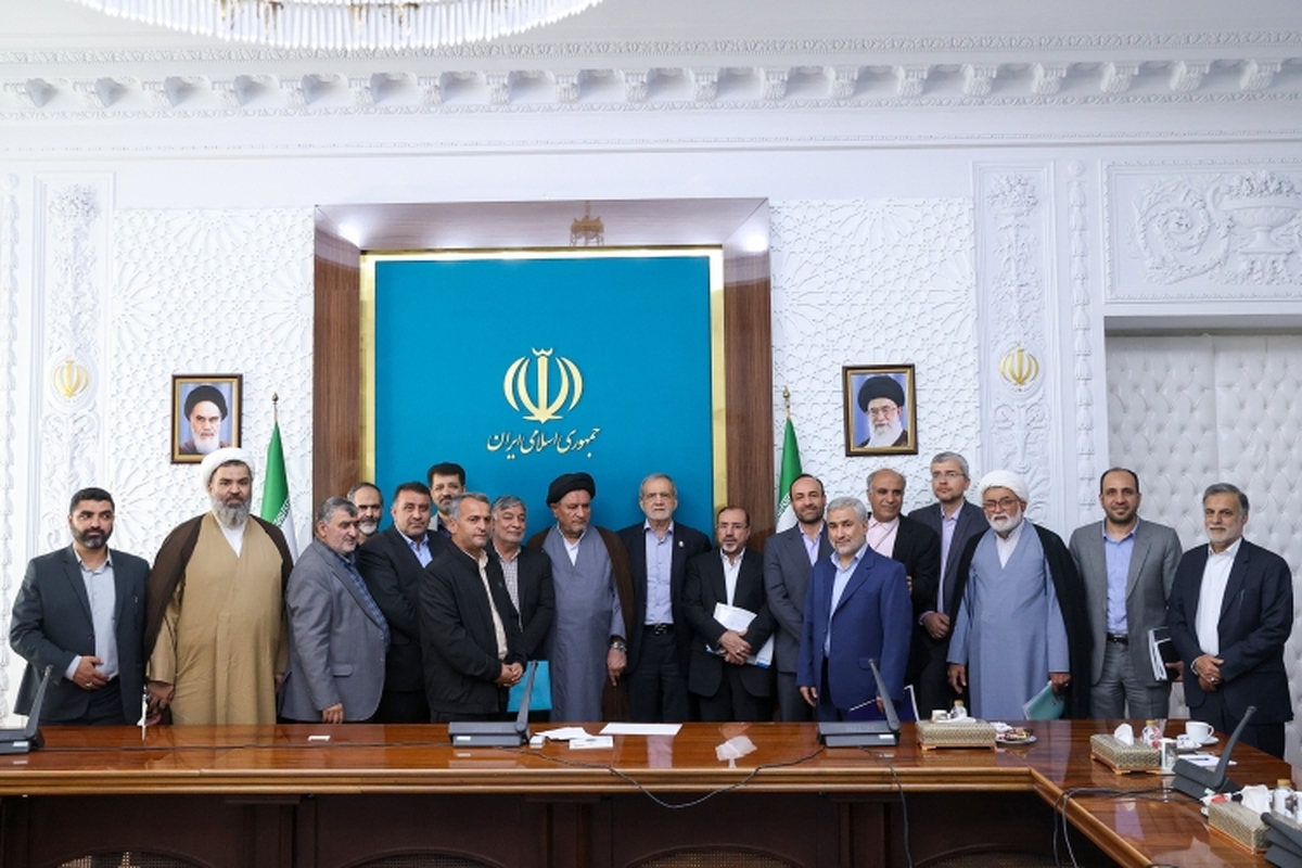 انتقاد پزشکیان از مخالفت و مقاومت مقابل اصلاح و کوچک کردن نظام اداری