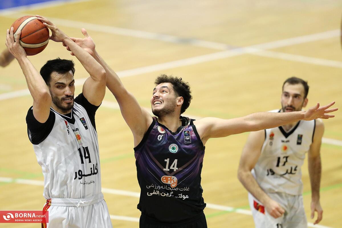 دیدار تیم‌های بسکتبال گلنور - رعد پدافند اصفهان