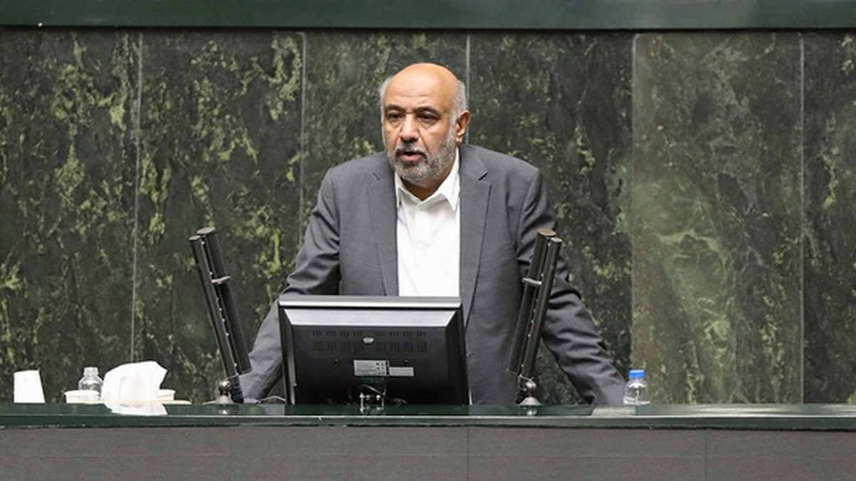 چند هزار نفر در کشور پورشه، لامبورگینی، رنجرور و‌مازراتی دارند؟