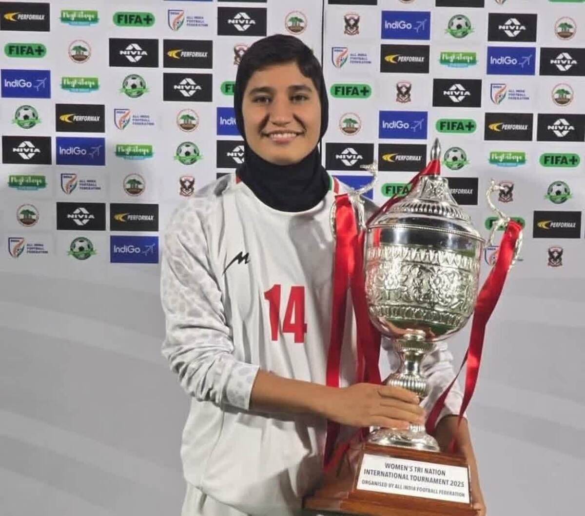 قهرمانی بانوی فوتبالیست کردستانی همراه با تیم ملی در تورنمنت بین المللی چند جانبه هند
