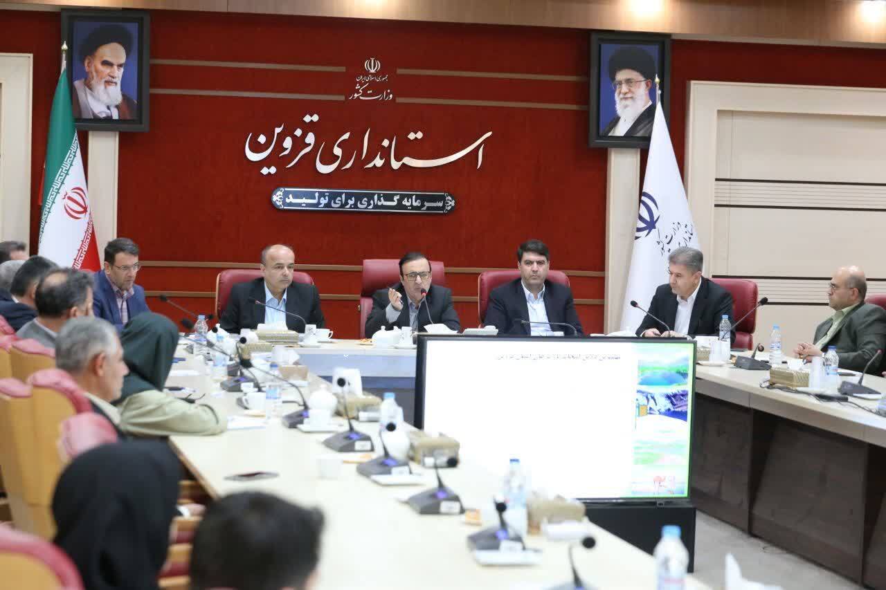 چالش های زیست محیطی امروز ناشی از تصمیمات اشتباه مدیران در گذشته است/ تصمیم کارشناسی بگیریم