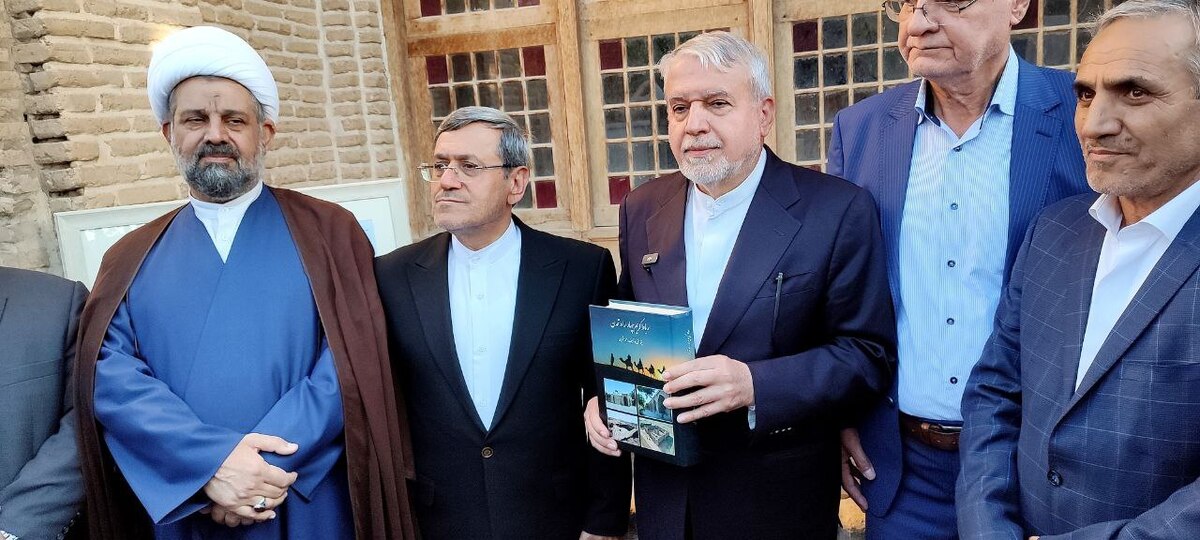 وزیر میراث فرهنگی،گردشگری و صنایع گردشگری به شهرستان رباط کریم سفر کرد