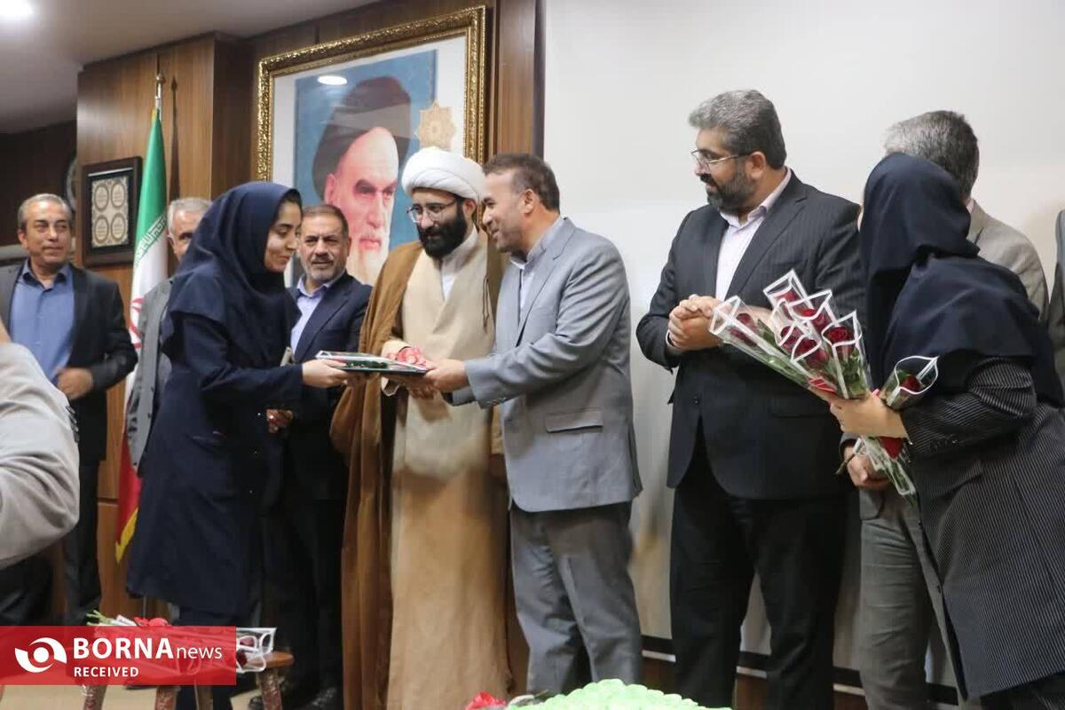 تجلیل از پرستاران بیمارستان شهید سلیمانی شهرقدس به مناسبت روز پرستار