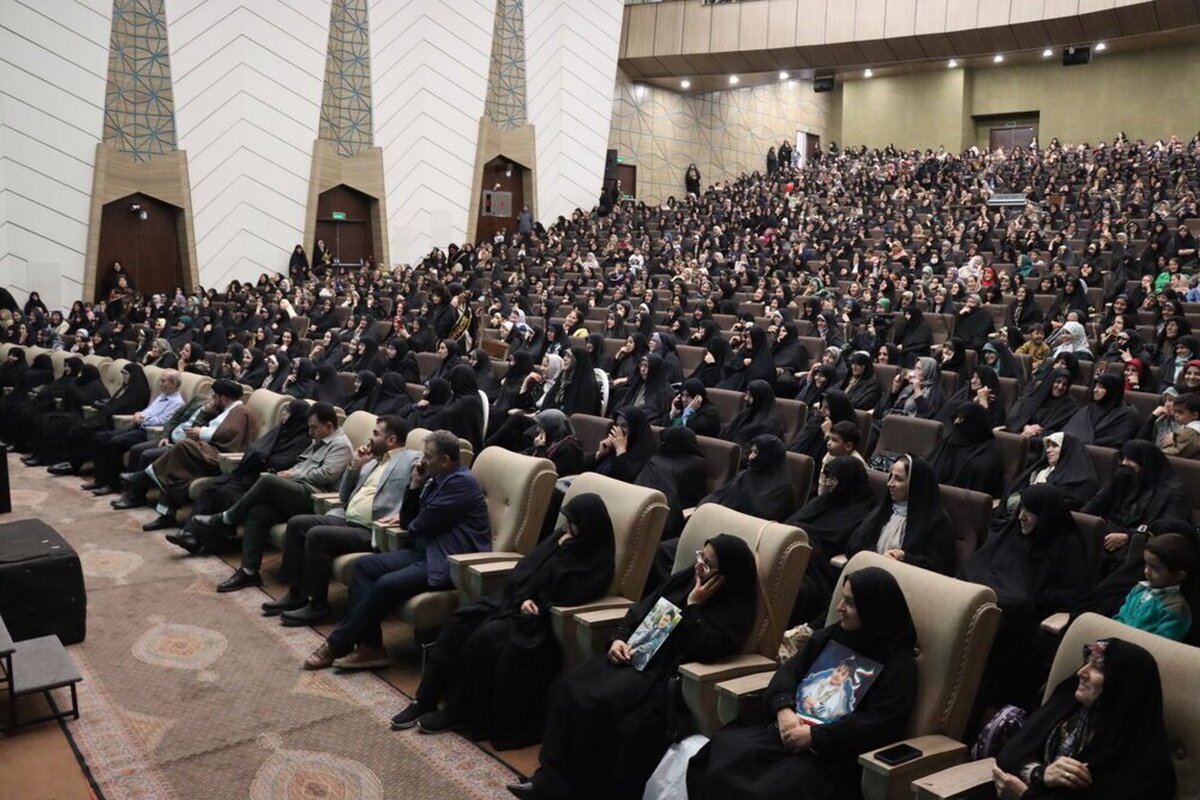 اجتماع بانوان زینبی در تبریز برگزار شد