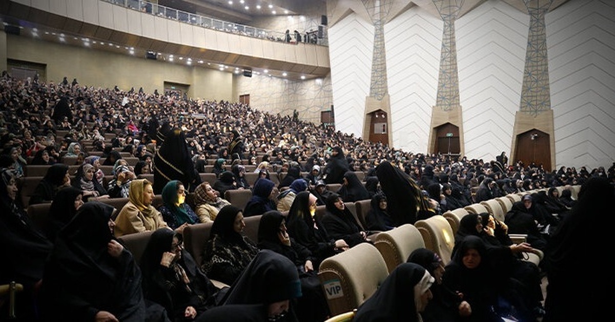 تأکید عضو شورای شهر تبریز بر نقش بانوان در بازآفرینی حماسه‌های زینبی