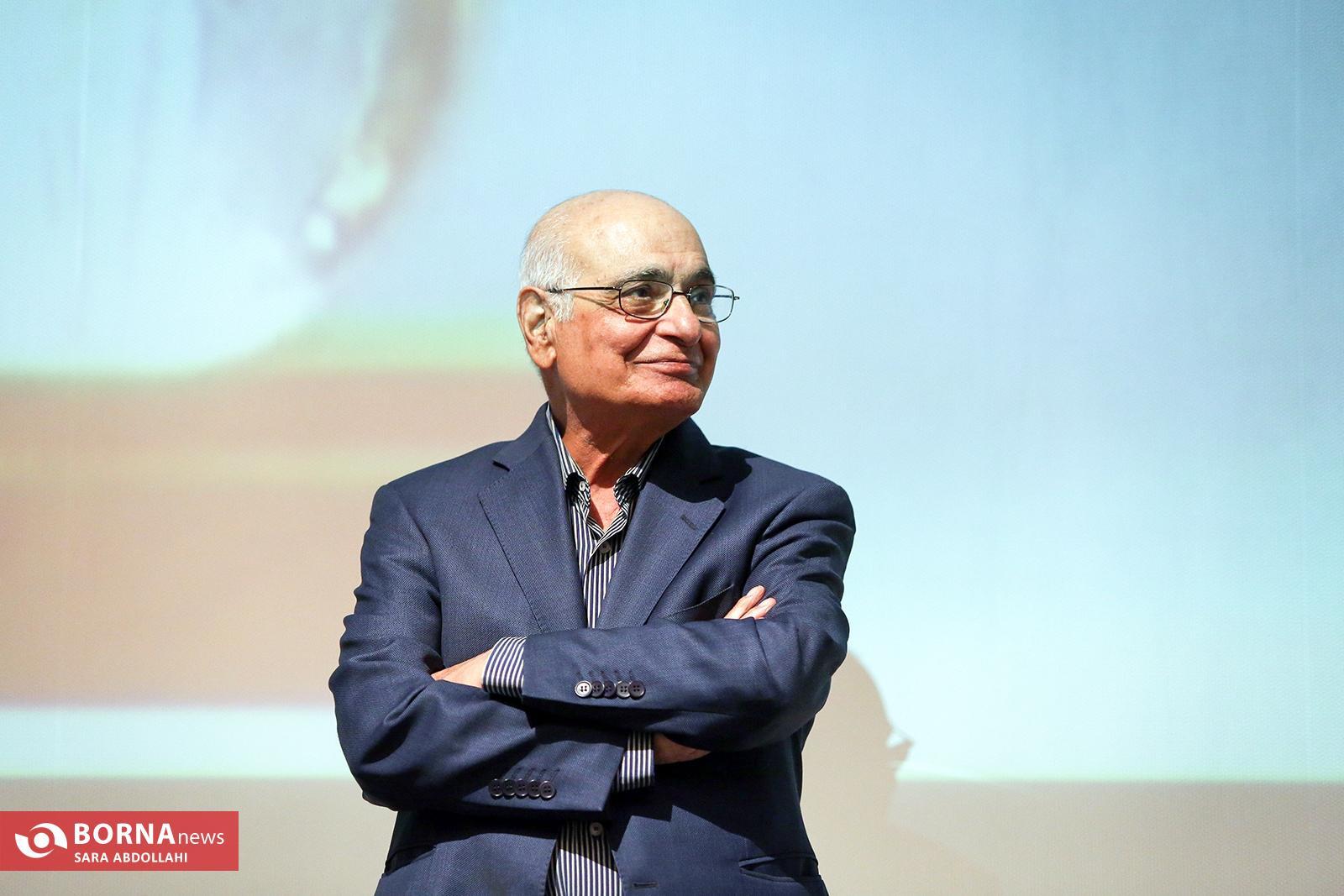 تقدیر از بزرگان عرصه ادب و هنر در جشن مهرگان علم و ادب تقدیر از بزرگان عرصه ادب و هنر در جشن مهرگان علم و ادب