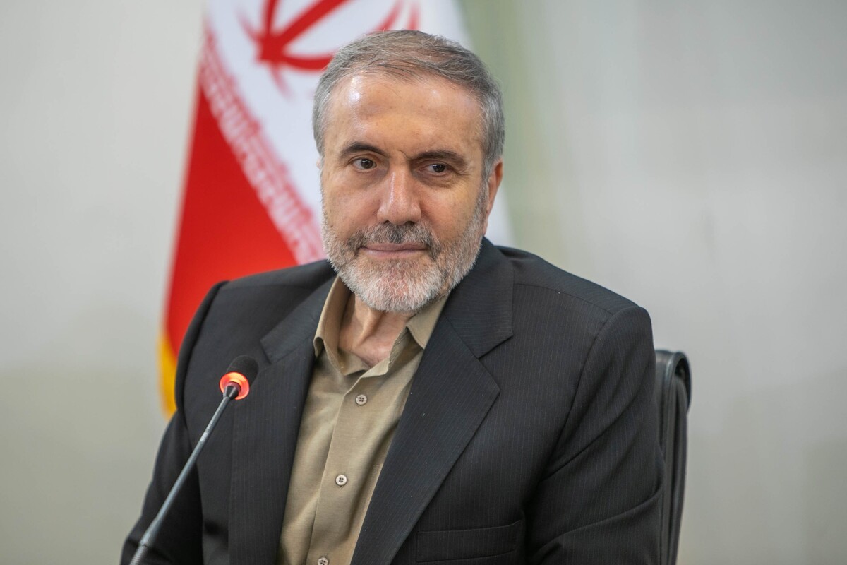 نیاز شرکت‌های دارویی به مواد اولیه/ تهیه دارو با کشت شقایق الیفرا قابل تأمین است