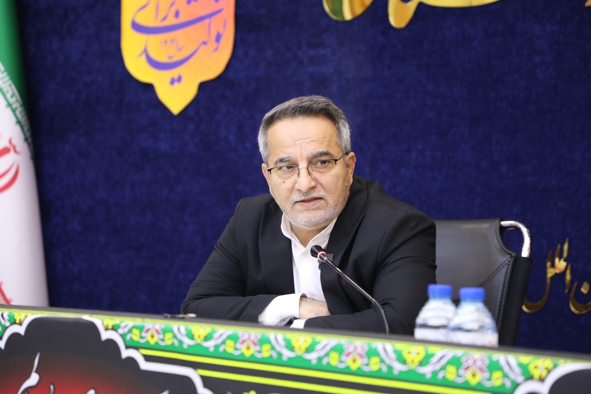 احزاب سیاسی نقش موثری در سه مولفه اجتماعی مشارکت - نظارت و بینش سیاسی و اجتماعی دارند